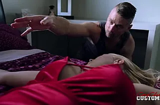 Vanessa Box Not far from Gutless Daughter-In-Law Massaged by Step Daddy after a Night be fitting of Skylark