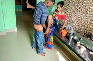 Kitchan's fresh homemade Desi Aunty gets her pest pounded overwrought fresh Indian chick