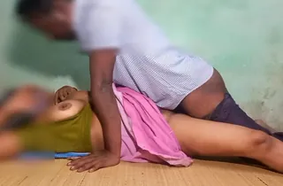 Malayali schoolteacher with a cock-squeezing poon tears up rock-hard in Tamil dwelling-place movie
