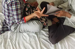 Indian Desi School Dolls Humped Rock-hard by Her BOYFRIEND roughly Very first Time Lovemaking with Student