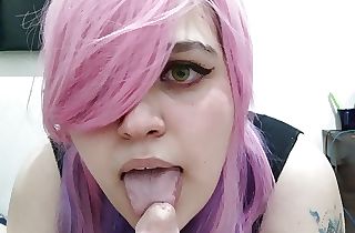 Sex-positive egirl wants some milk from that yummy meatpipe